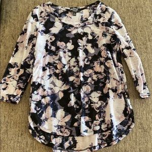 3/4 length long sleeve shirt